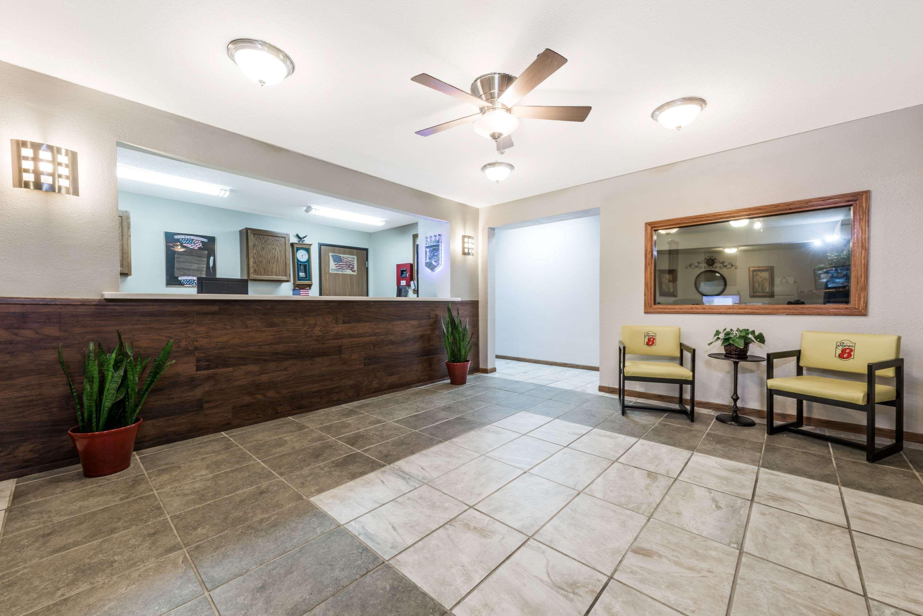 Super 8 By Wyndham Smithville Lake מראה חיצוני תמונה